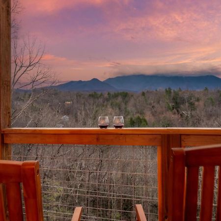 Tranquil Mountain Getaway By Ghosal Luxury Lodging جاتلينبرج المظهر الخارجي الصورة