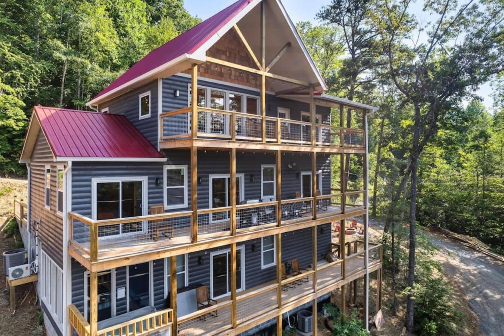 Tranquil Mountain Getaway By Ghosal Luxury Lodging جاتلينبرج المظهر الخارجي الصورة