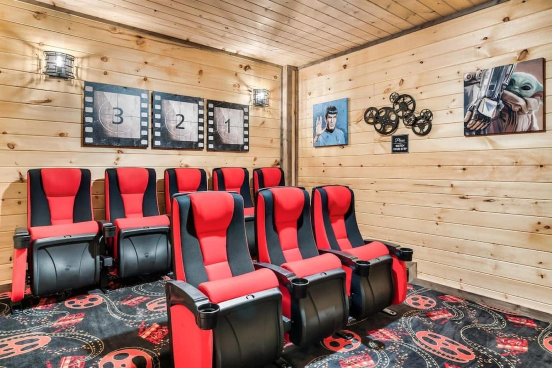 Tranquil Mountain Getaway By Ghosal Luxury Lodging جاتلينبرج المظهر الخارجي الصورة