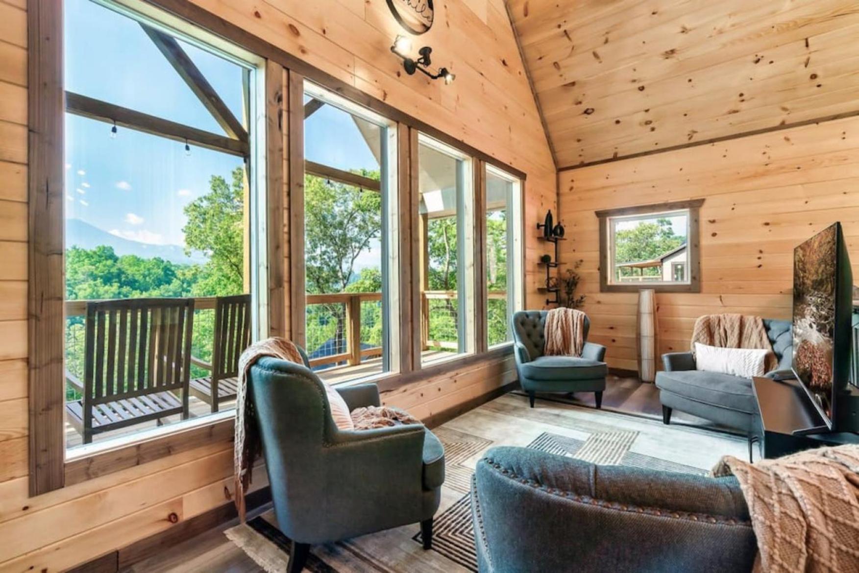 Tranquil Mountain Getaway By Ghosal Luxury Lodging جاتلينبرج المظهر الخارجي الصورة