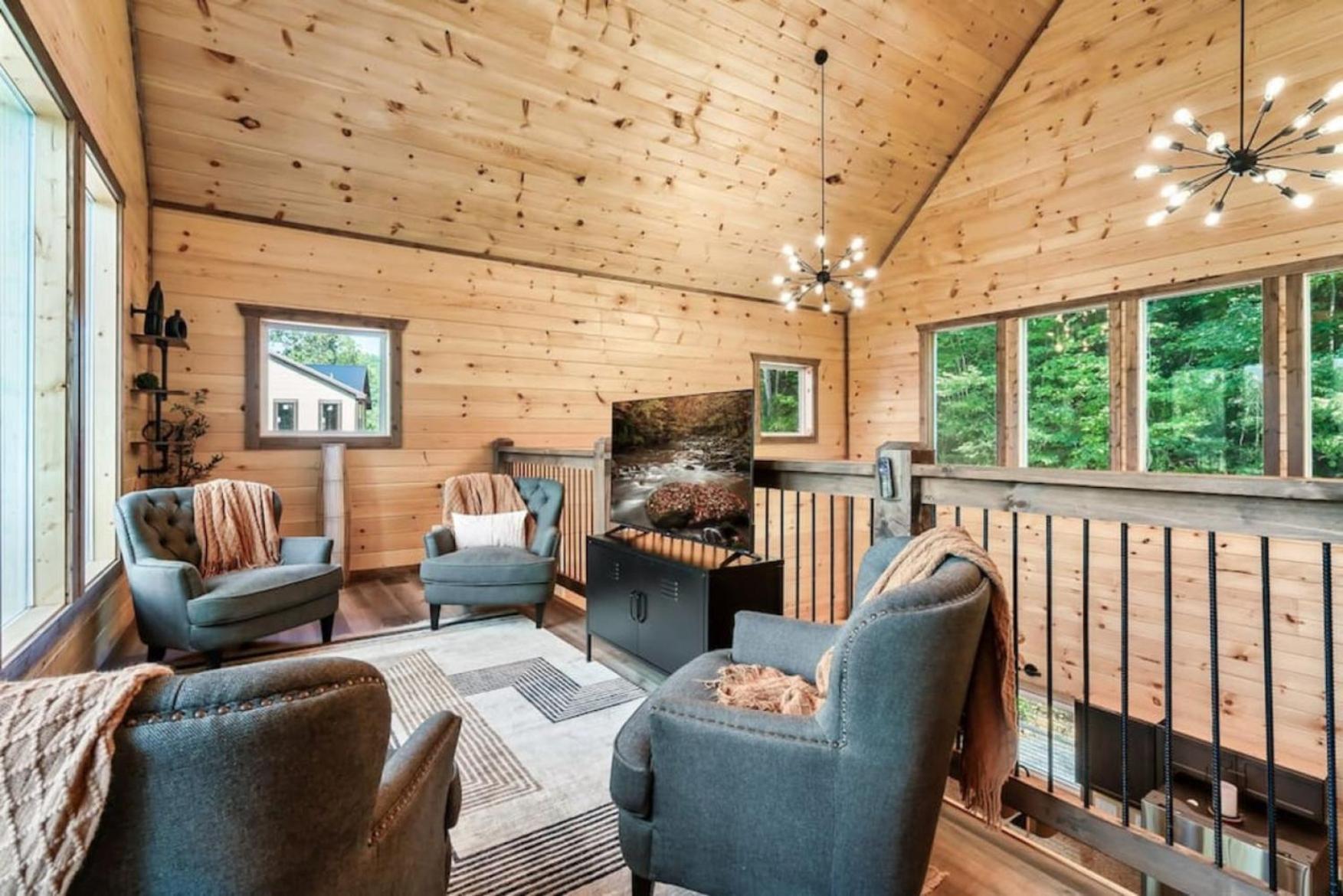 Tranquil Mountain Getaway By Ghosal Luxury Lodging جاتلينبرج المظهر الخارجي الصورة