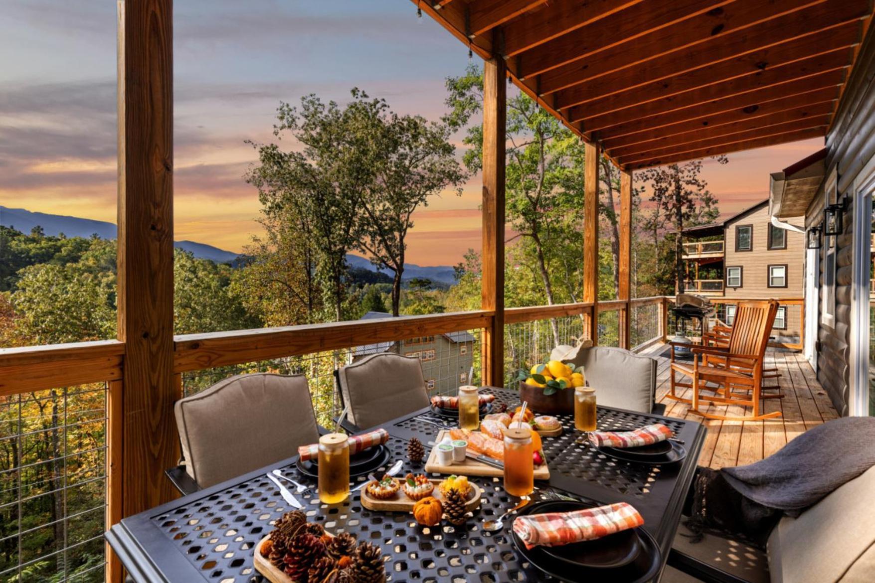 Tranquil Mountain Getaway By Ghosal Luxury Lodging جاتلينبرج المظهر الخارجي الصورة